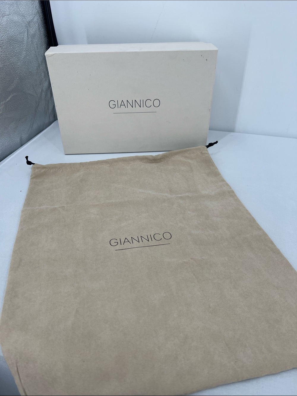 Giannico EMPTY shoe box and Dust bag